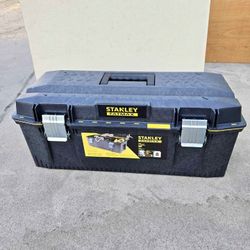 STANLY FATMAX 28in Water resistant Mobile Tool Box