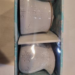 Sugar and creamer set