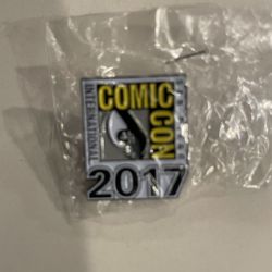 2017 San Diego Comic-Con SDCC EXCLUSIVE Official Enamel Convention Pin - SEALED!