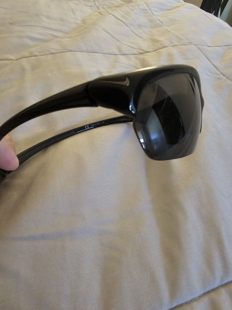 Nike Sun Glasses 