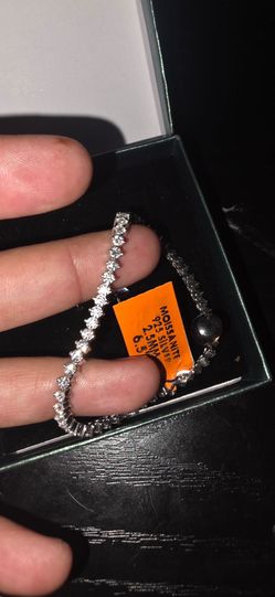 6.5 in tennis bracelet 2.5MM