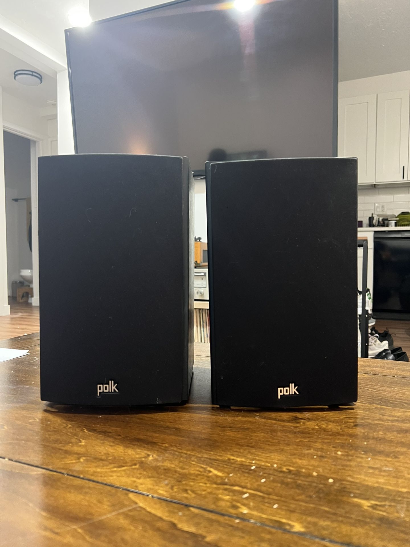 Polk T15 Bookshelf Speakers