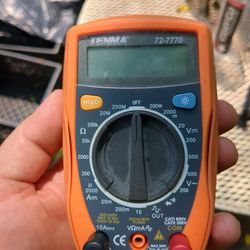 Digital Multimeter 