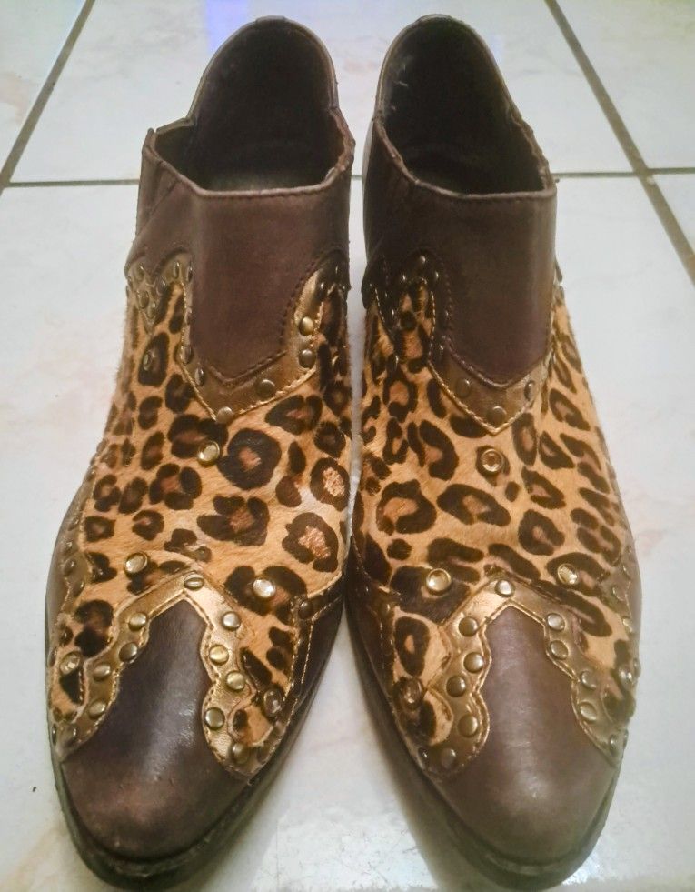 Reba Leopard Print Leather Ankle Boots