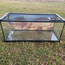 Reptile/Fish Tank 20 Gallon 30"L x 12"W x 12"H