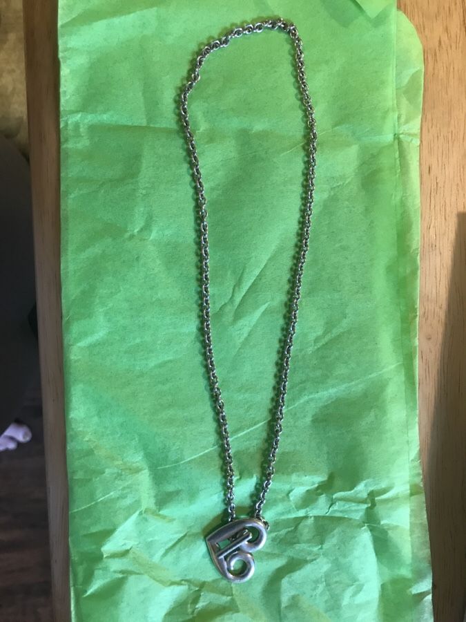 Retired James Avery heart toggle necklace 4211 S. Lamar Blvd. Austin tx