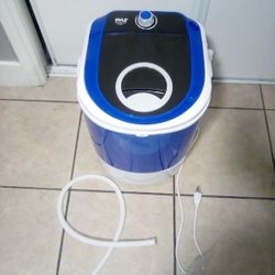 PLEASE READ Small Mini Pyle Portable Washer Works Great, MISSING THE SPIN BUCKET BUT STILL WASHES THE CLOTHES, ASKING $35 FIRM PUO ON 59TH AVE IN CAM.
