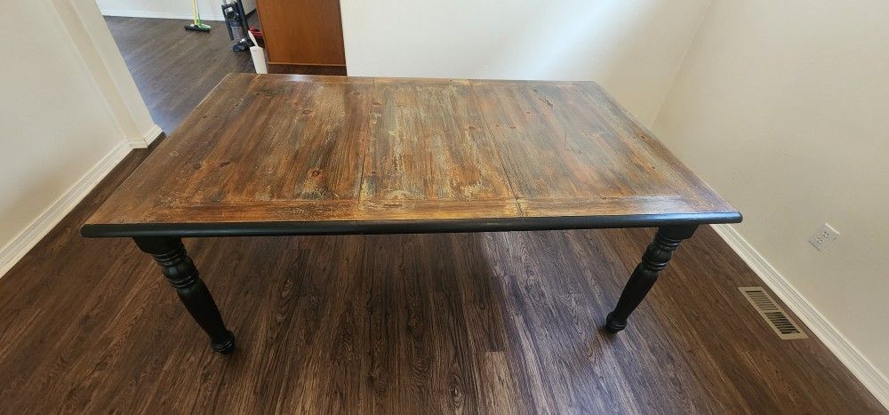 Kitchen Dining Room Table (Seats 6 With Removable Leaf) 6 Chair Included