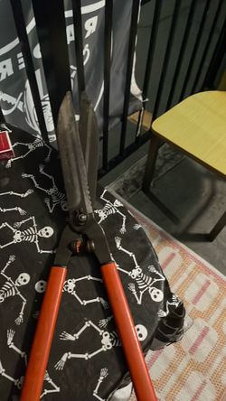 Lightweight Hedge shears