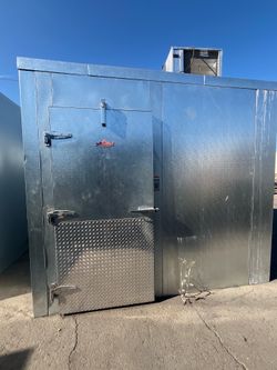 Walk-in cooler