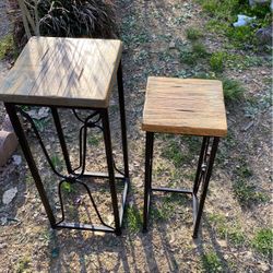 2 Plant Stands 