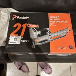 Paslode 21 Degree Pneumatic Framing Nailer Model F350-21