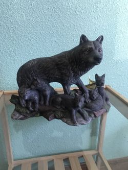 Wolf Pack Figures