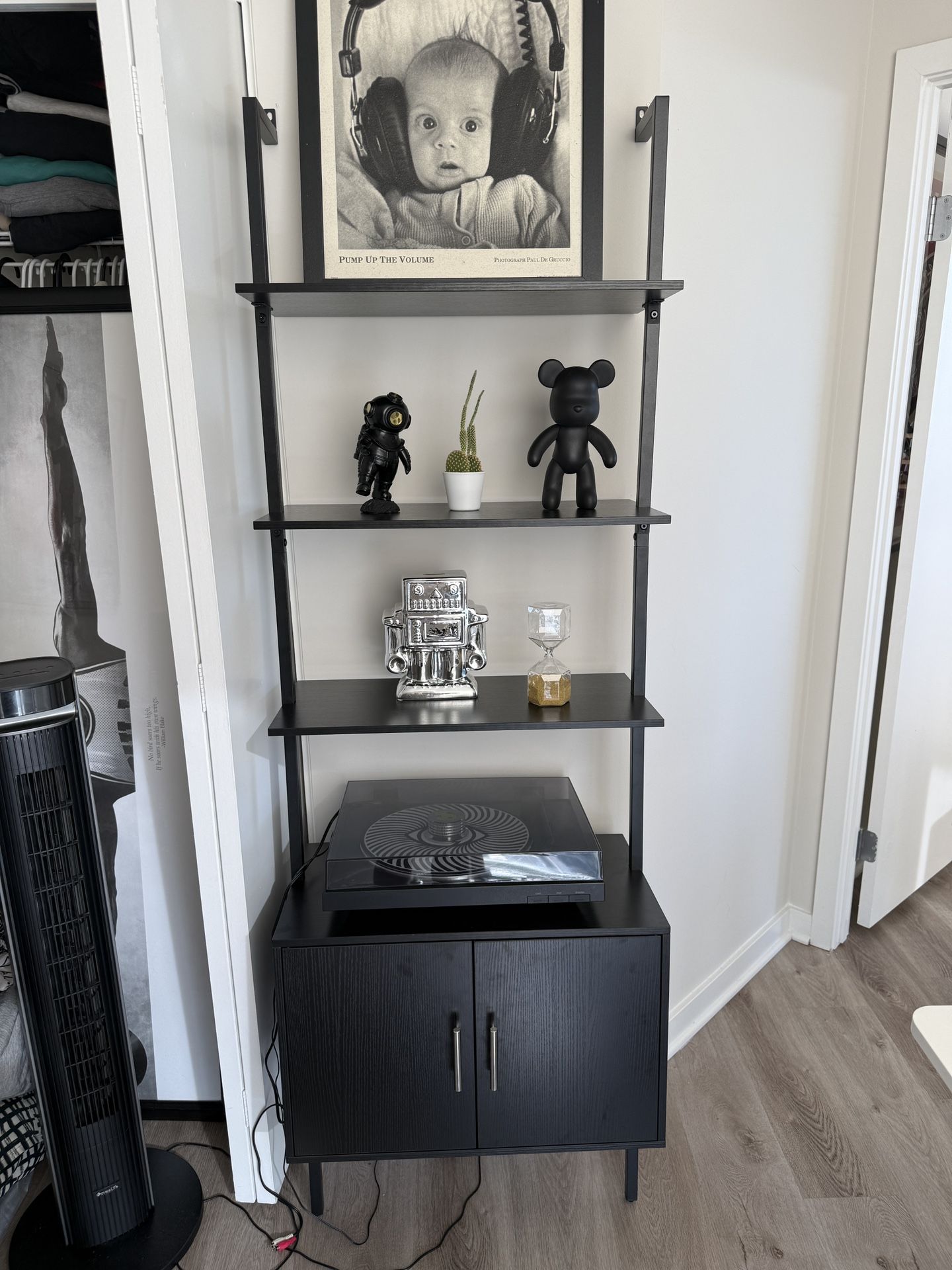 5 Tier Tall Bookshelf with Cabinet, 73" Modern Bookcase, Wall Mounted Ladder Bookshelf with Stable Metal Frame, Open Display Rack, Storage Shelves for