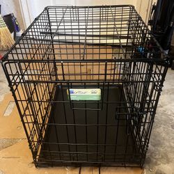 Nice Small Midwest Contour Folding Dog Crate Double Door  25”L x 18.25”W x 19.375”H.    