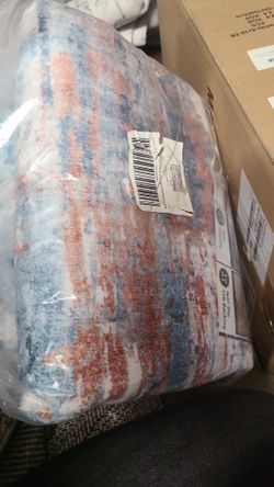 5x7 Color Spotchy Rug For Sale! $20 EA