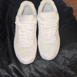 White Nike Air Max 90’s