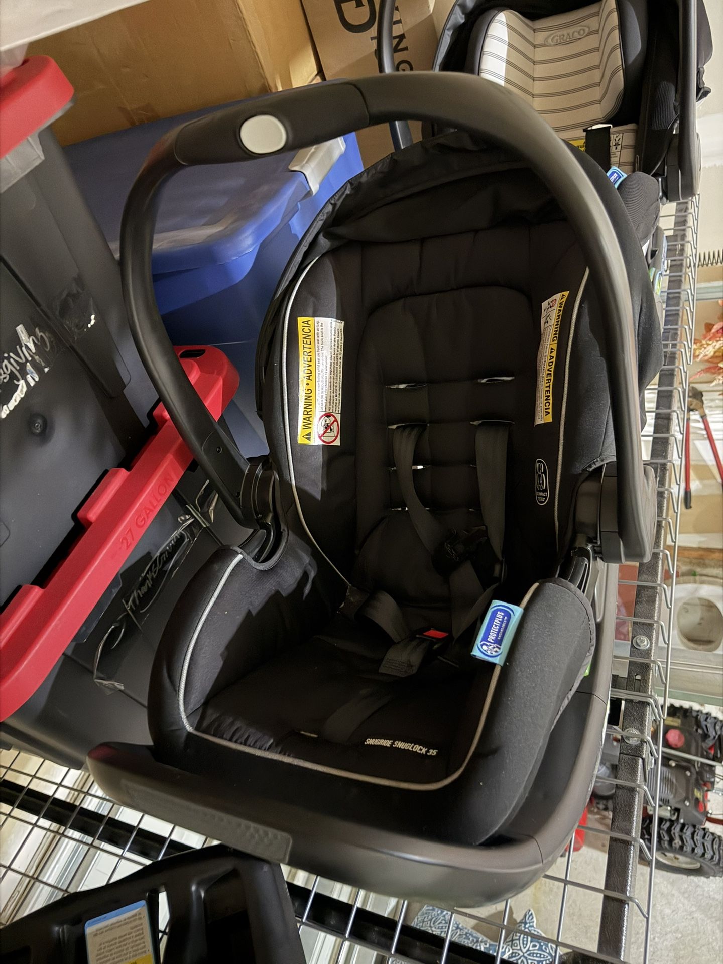 Infant Carseat With Base