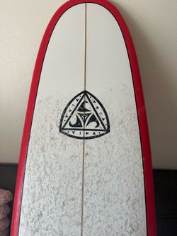 6’10” Surfboard – Tri Fin Midlength