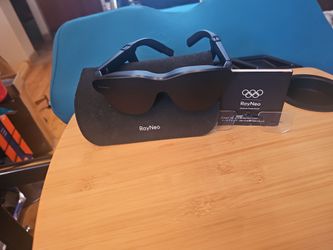 AI Glass RAYNEO A4 Pro