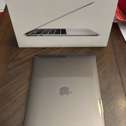 13 Inch MacBook Pro 💻 Space Gray