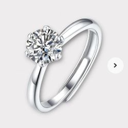 Moissanite Stud Ring