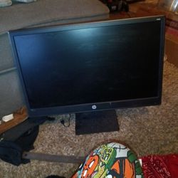 HP VH 22  21.5 comp Monitor 75$  Pick Up Only