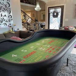 Craps Table with Folding Legs
