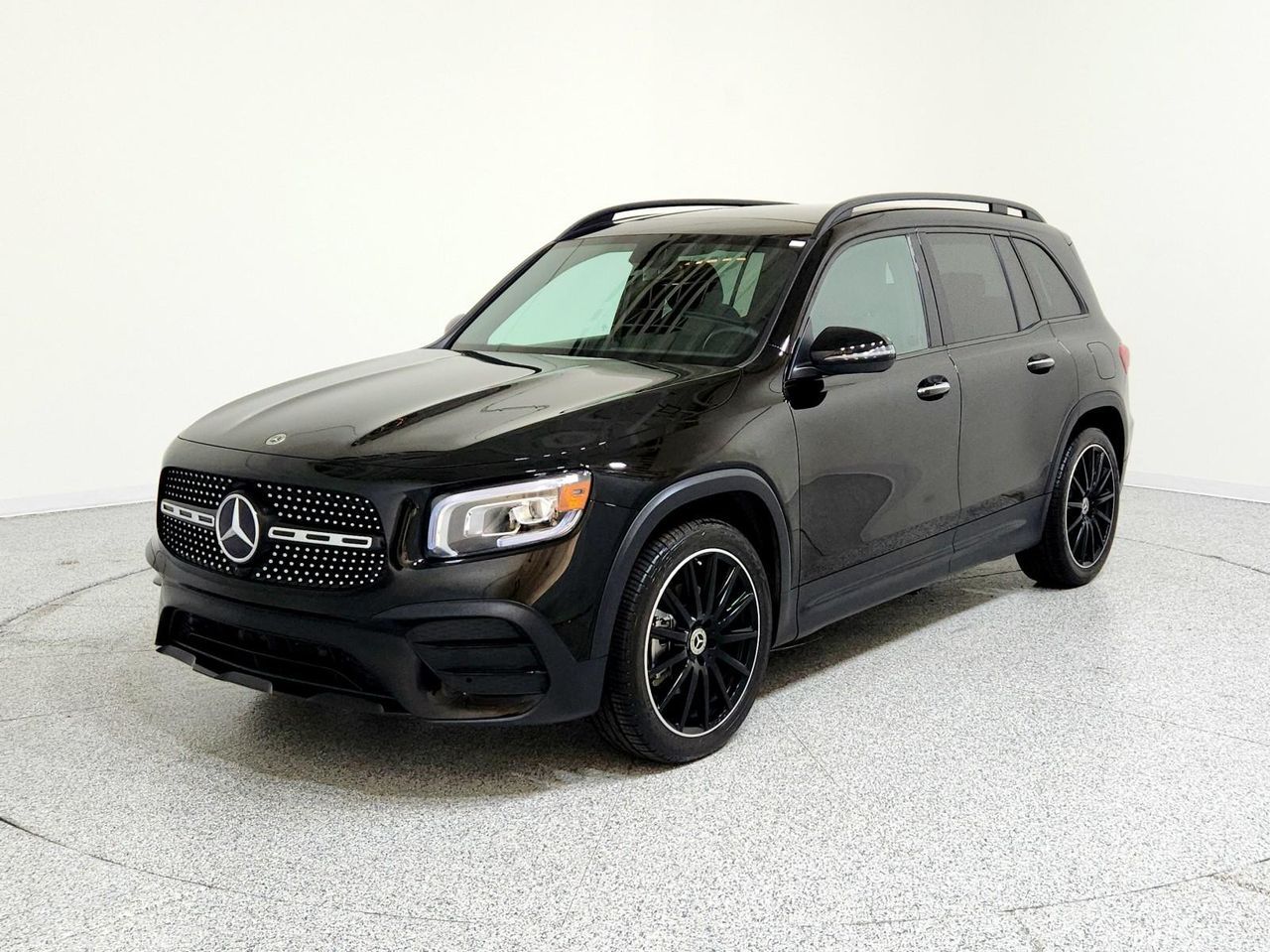 2023 Mercedes-Benz GLB 250