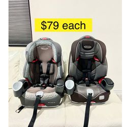 Graco booster convertible car seat, Foward facing, recliner $79 each / Silla carro niños $79 cada uno