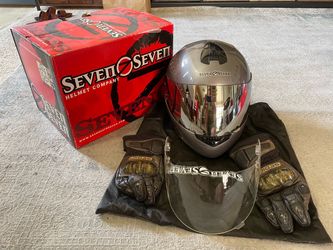 Seven 0 Seven Grey Motorcycle Helmet Size XS With Visor New Open Box