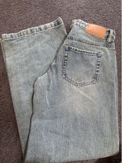 baggy jeans