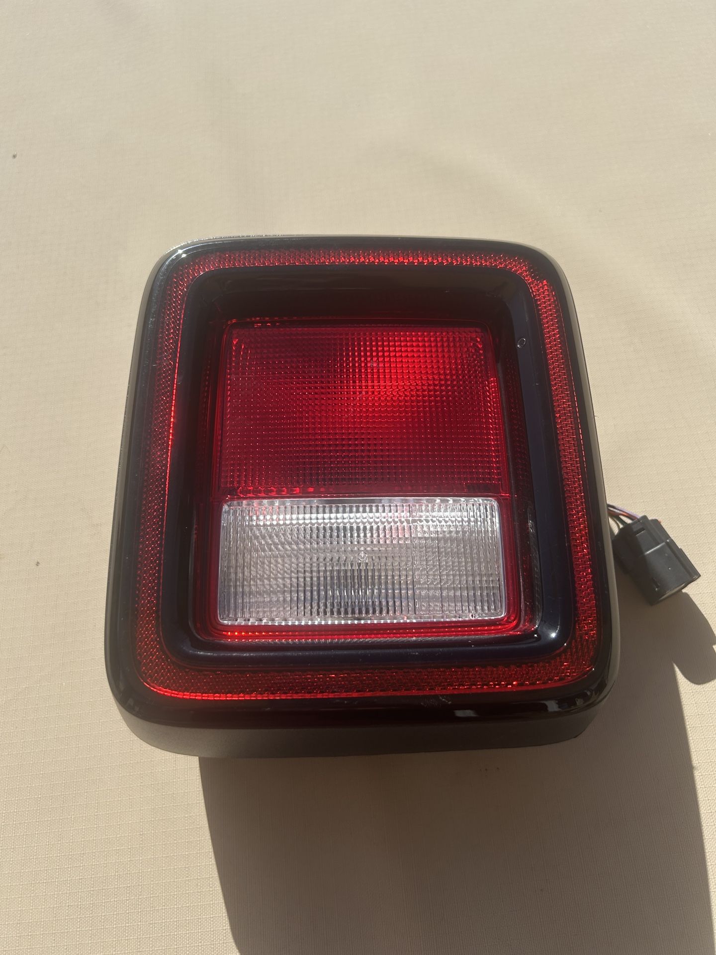 Jeep Wrangler 2021 Drivers side Tail Lamp
