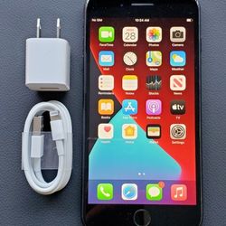 iPhone 7 Plus - UNLOCKED - Like New 