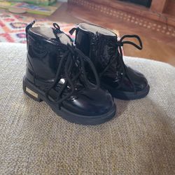 Toddler Black Boots Size 7