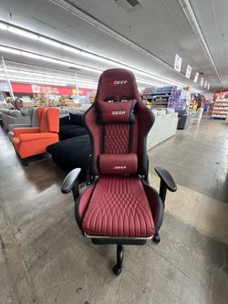 Deep Furniture Gaming Chair