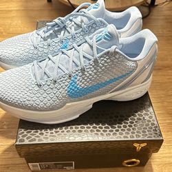Kobe 6 Catlin Clark Light Armory Blue SZ10.5