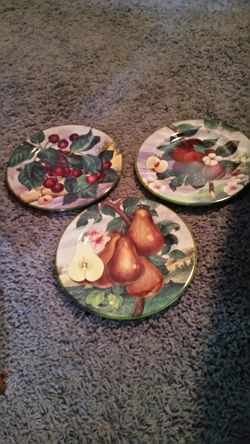 3 fruit plates