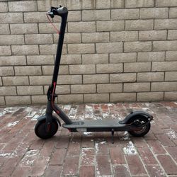 Electric scooter