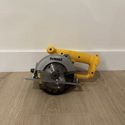 Dewalt DW936 18V 5 3/8” Cordless Circular Saw **Used**