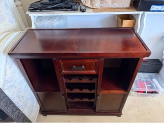 Bar cabinet