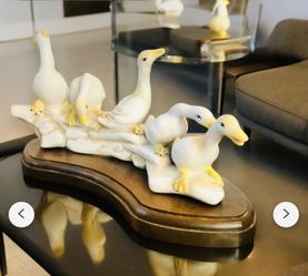 Vintage Gaggle of Geese Figurine by Enesco