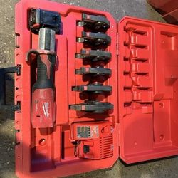 Milwaukee M18 Pro Press 