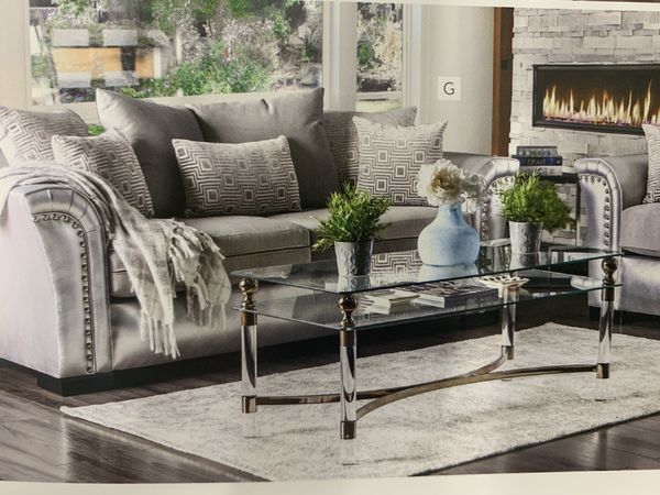 Silver Sofas Set For In Las Vegas Nv Offerup