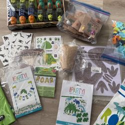 Dinosaur Themed Party Supplies And Decorations