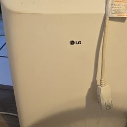 LG Air Conditiong Unit