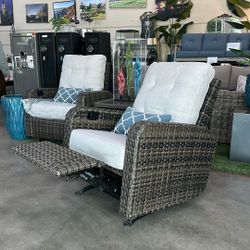 Three-piece outdoor set