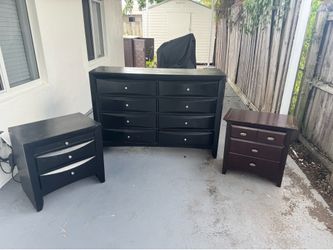 Dresser and 2 Nightstands