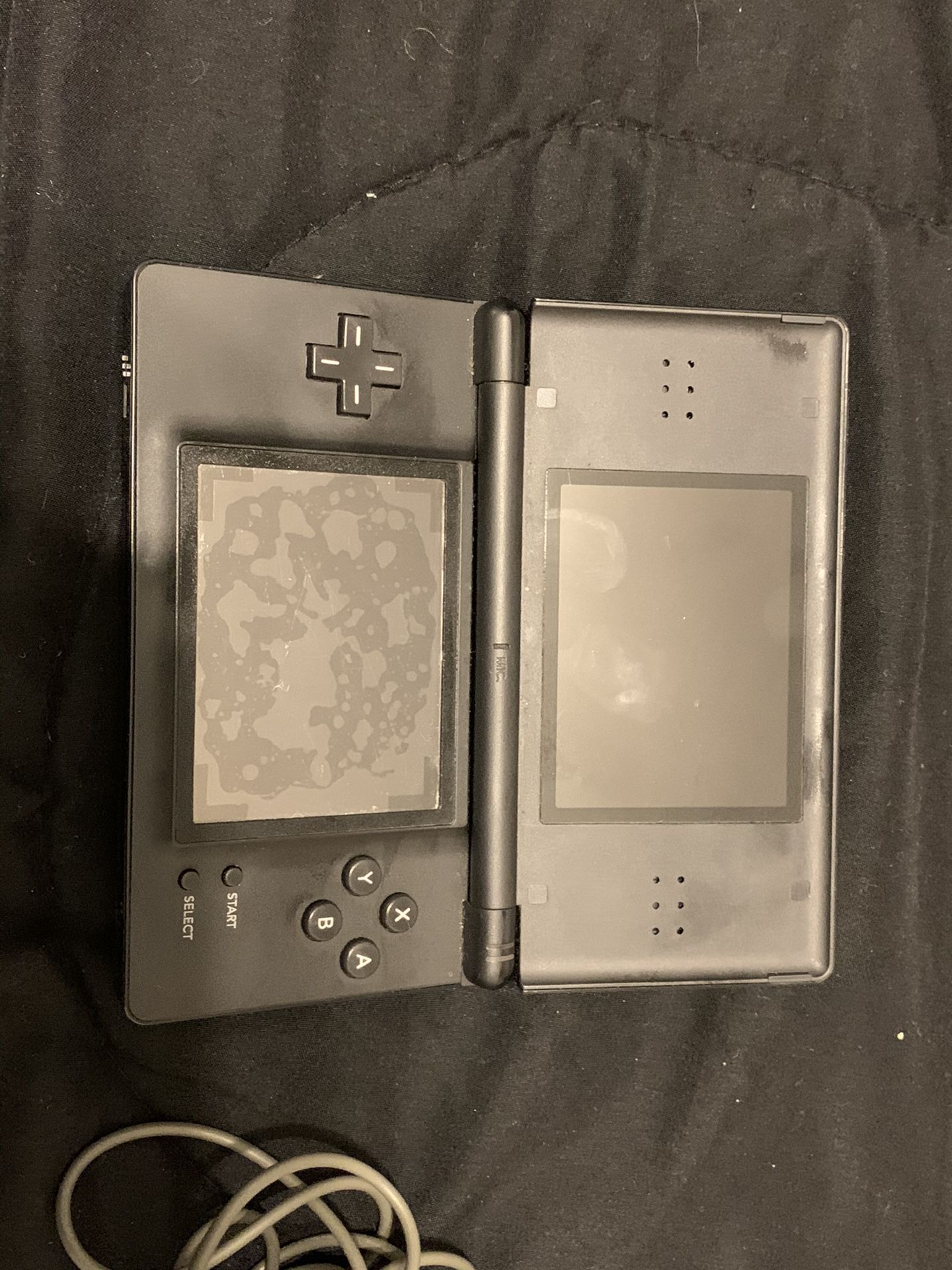 Nintendo DS Lite w/ Games , charger , and game holder