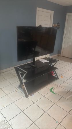 Tv Samsung and stand